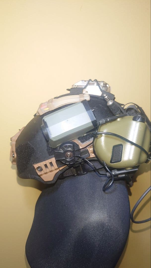 Evolution Gear製 EXFIL タルコフ　ヘルメット