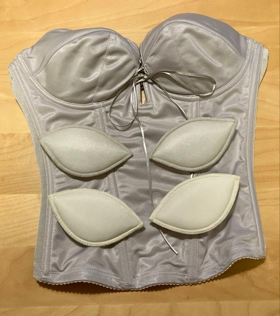 かしわもち　bridal bloom レースアップビスチェ