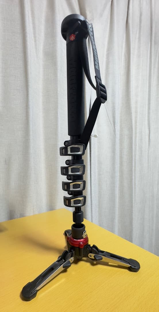 マンフロット ビデオ一脚 XPRO フルード [自立式 /5段 /アルミ]