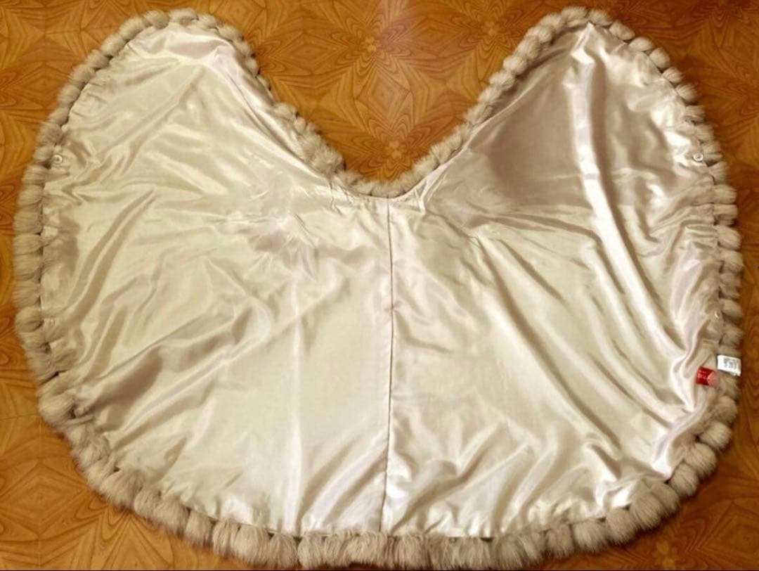 Xmasに！！SAGAフォックスファー M カシミア100% お値下げどうぞ〜