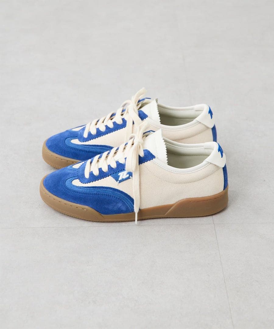 ※未使用※【THESING】キャンバススエードスニーカー サイズ