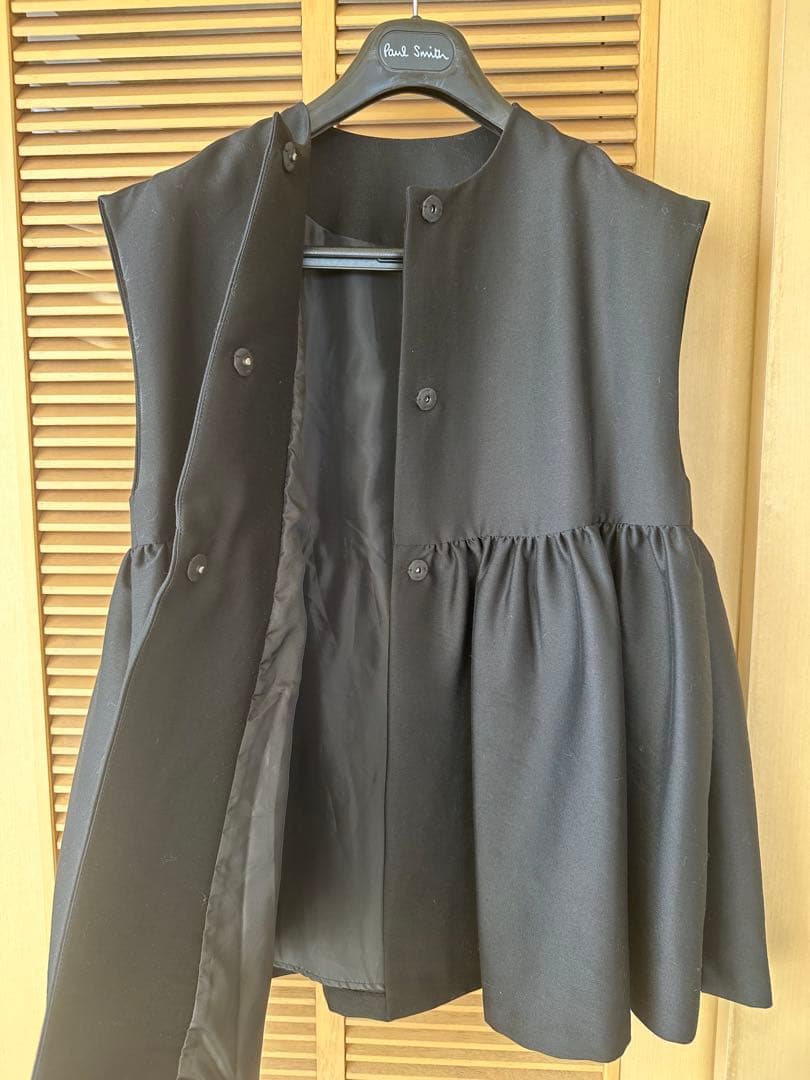 BEARDSLEY ペプラムギャザージレ ブラック フリーサイズ