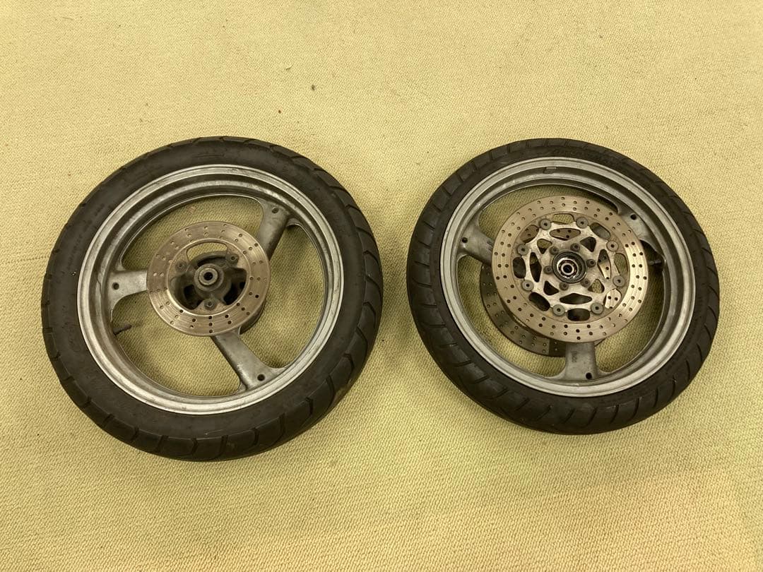 バイク　r1-z ホイールセット　ディスク付き