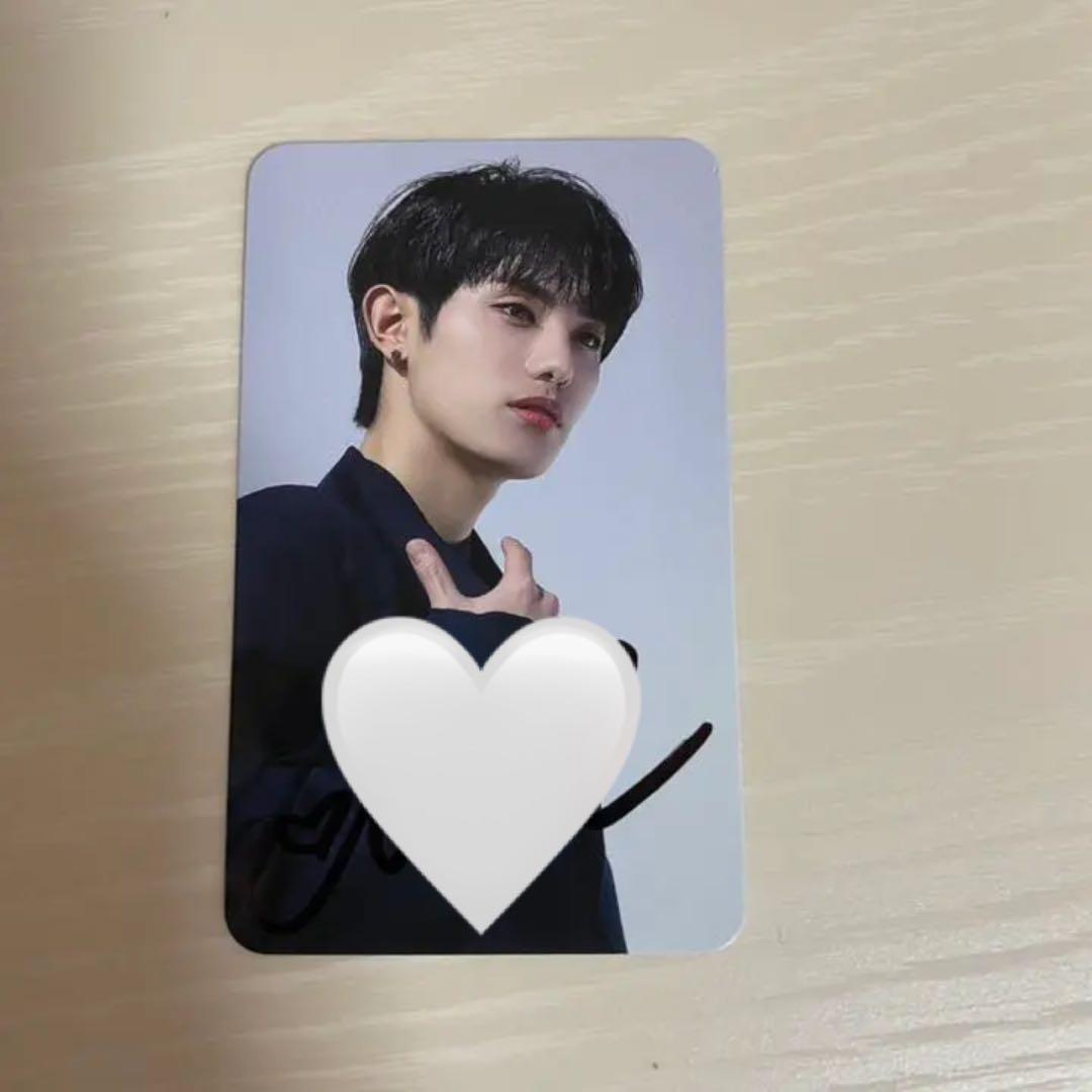 onlyoneof ミル 直筆サイン入り apple music トレカ