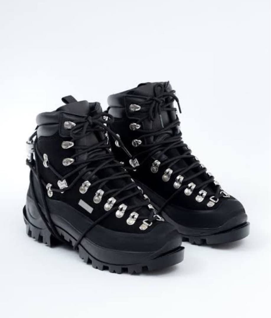 靴 Heliot Emil hiking boots