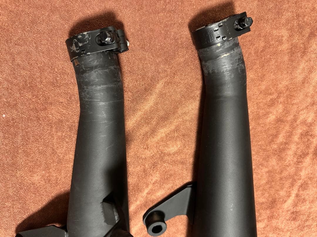 MotoneTriumphボンネビル T100/T120 スリップオンマフラー