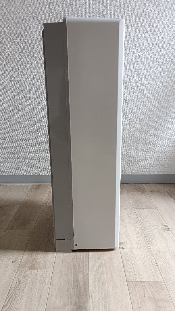 コロナ窓用エアコン2022年製　テラス窓用取り付け枠付き　CW-16A3(WS)