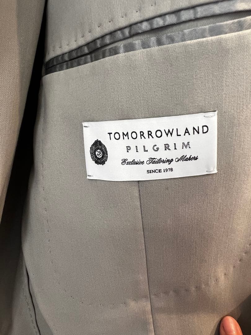 TOMORROWLAND PILGRIM セットアップ ラルスミアーニ　46