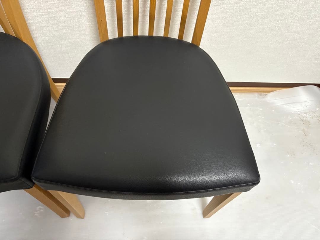 カリモク Chitano ダイニングチェア 2脚セット　肘つかない