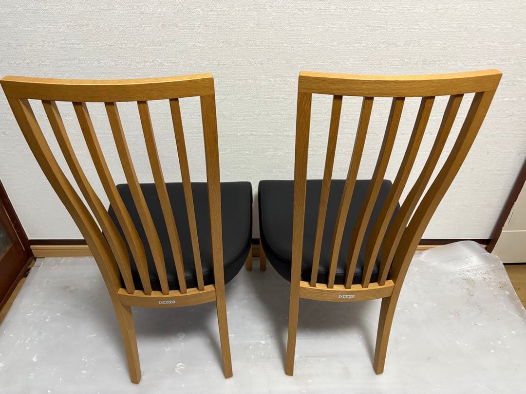 カリモク Chitano ダイニングチェア 2脚セット　肘つかない