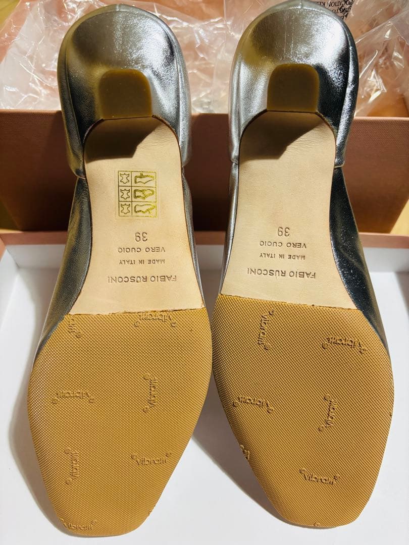 FABIO RUSCONI ファビオルスコーニ ローヒール パンプス 39 新品