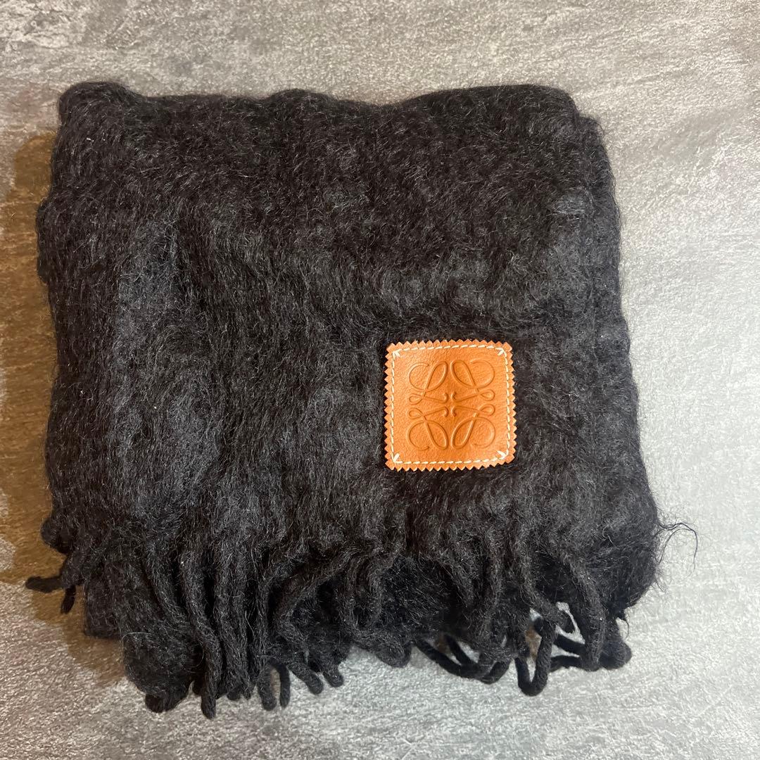 ロエベ　LOEWE マフラー