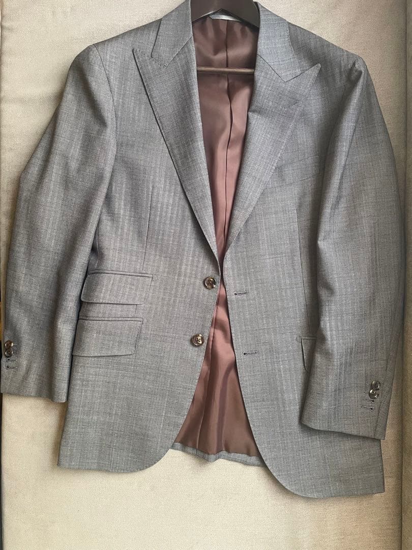 【早い者勝ち❗️】美品　イタリア生地　トーニャ　スリーピース　スーツ　グレー