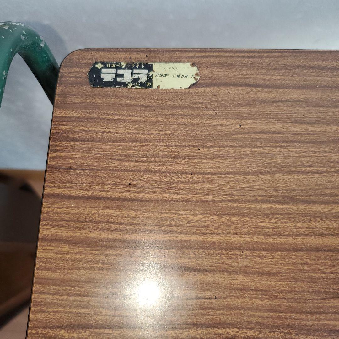 昭和レトロのラック