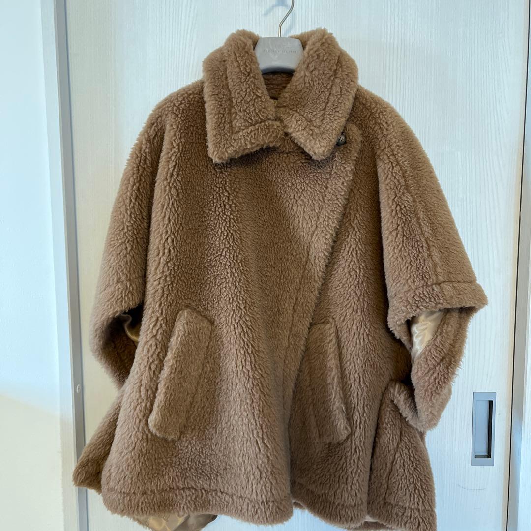 MaxMara テディケープ(ハンガー、ケープコート、替えボタン付属)