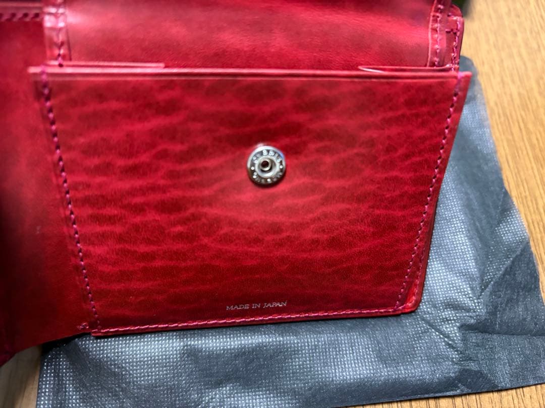 キプリス オイルシェル コードバン × ルーガショルダー 二つ折り 財布