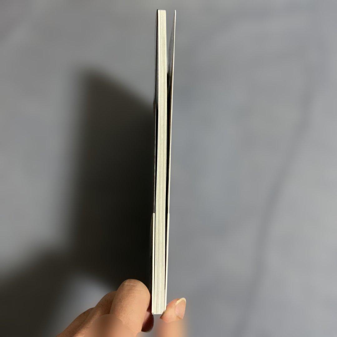 君にしか教えない 野口衣織ファースト写真集　ポストカード付き　初版