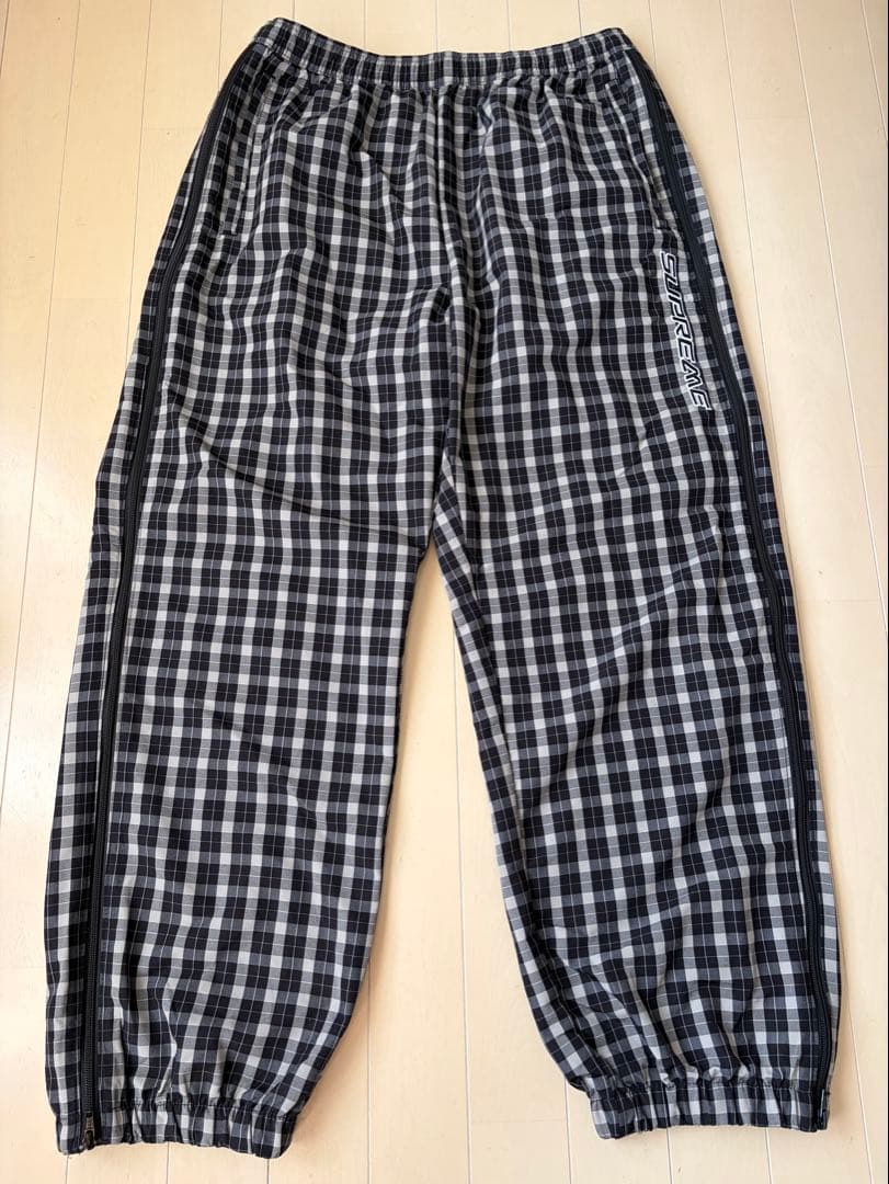 Supreme チェック柄ナイロンパンツ