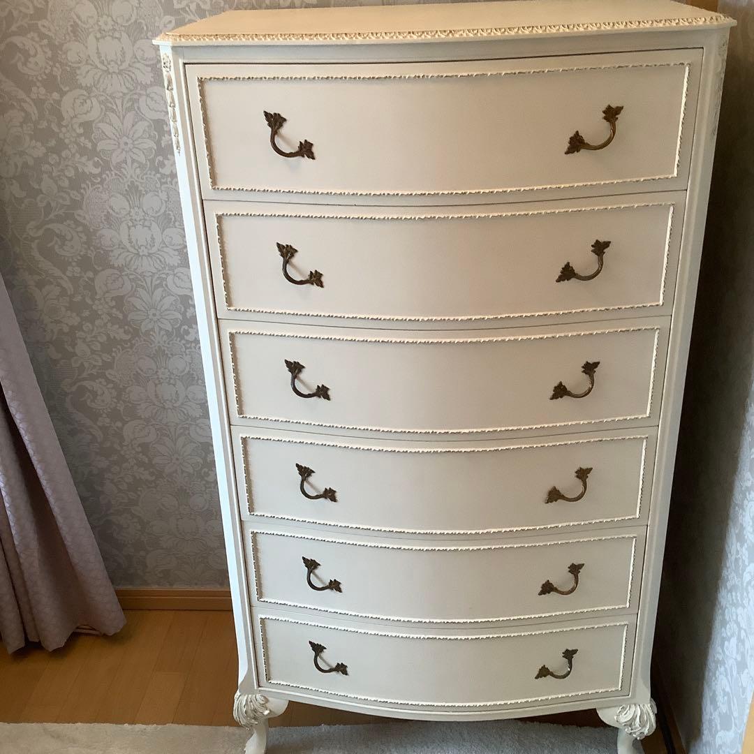 フランスアンティーク　ホワイトペイントのチェスト タンス