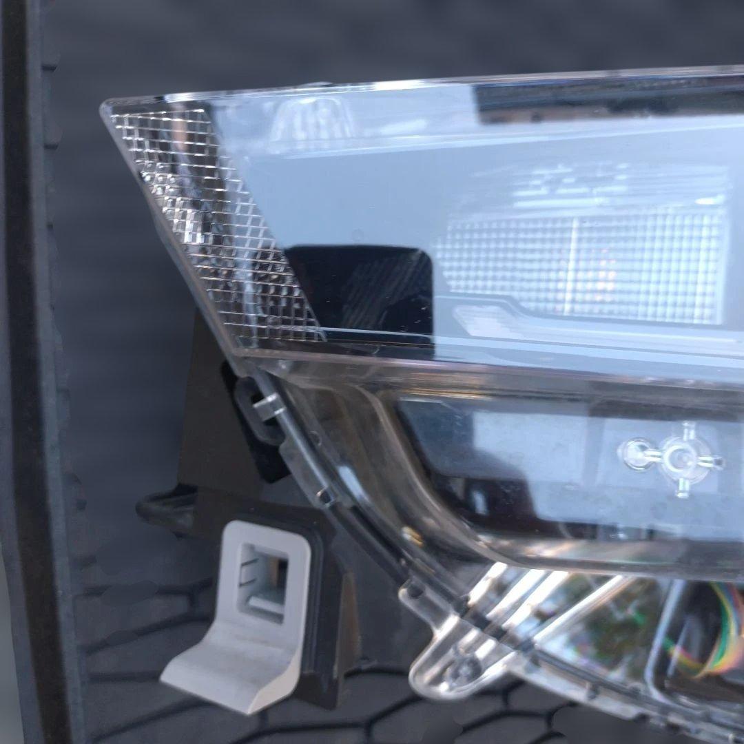 マツダ　CX5 　純正ヘッドライト　左側　中古美品