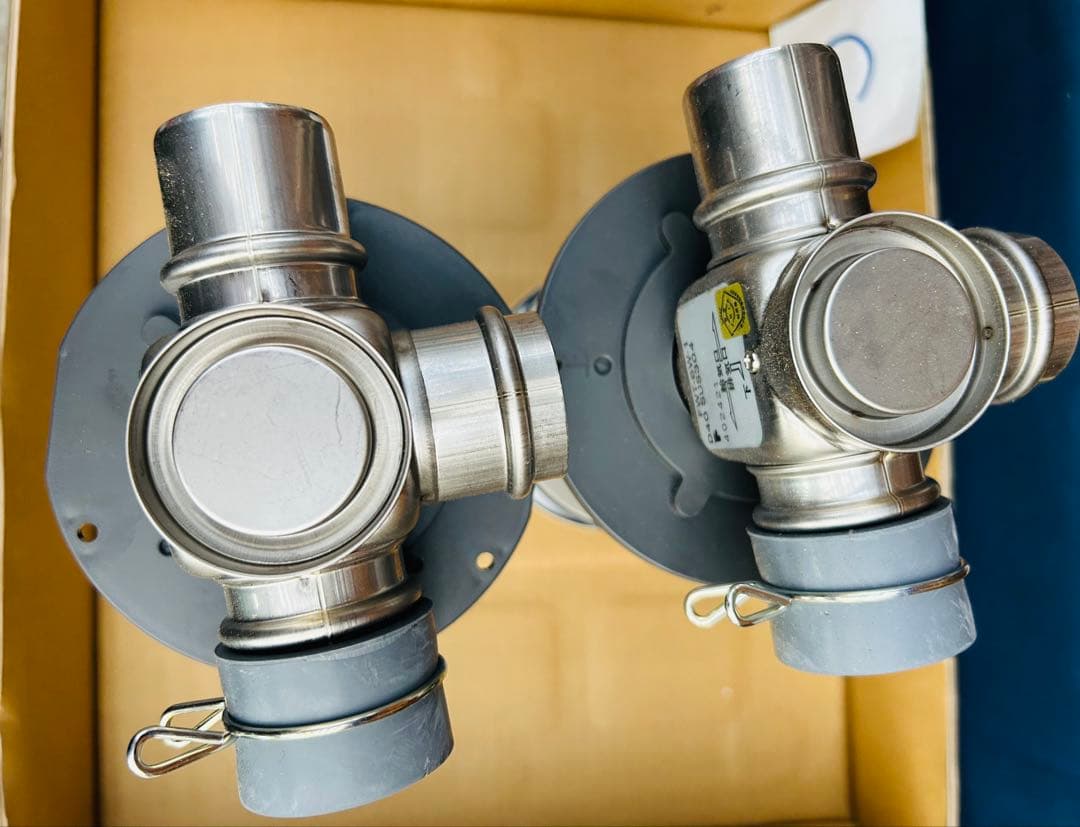 最終✳︎新品 ✳︎サンポット　　　ＦＦストーブ 排気筒2コセット