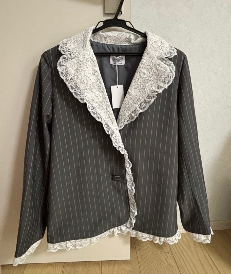 Treat Ürself lace stripe jacket グレー タグ付
