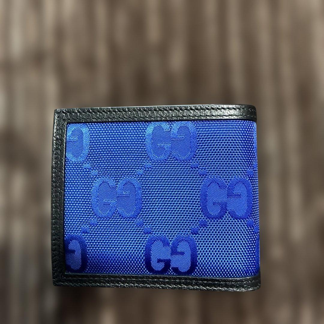 GUCCI 二つ折り財布　最終値下げ