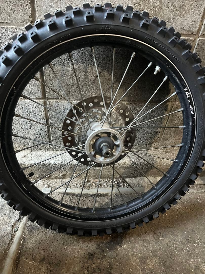 CRF150RⅡ DID強リム　19インチ　フロントホイール