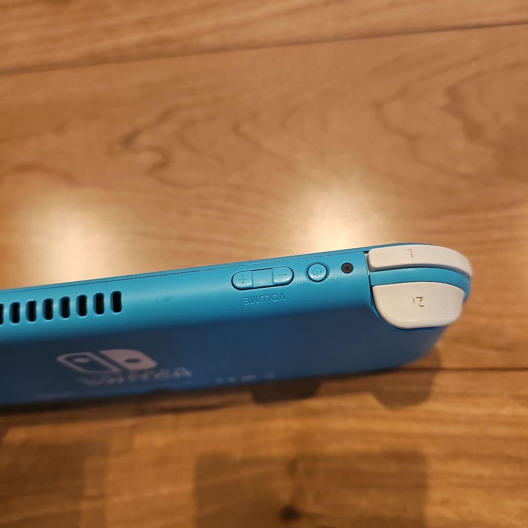 M*R様 ニンテンドー　Switch　ライト　中古　ブルー