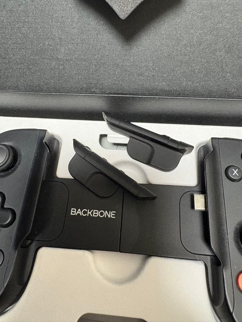 BACKBONE USB C モバイルゲーミングコントローラ　 第2世代