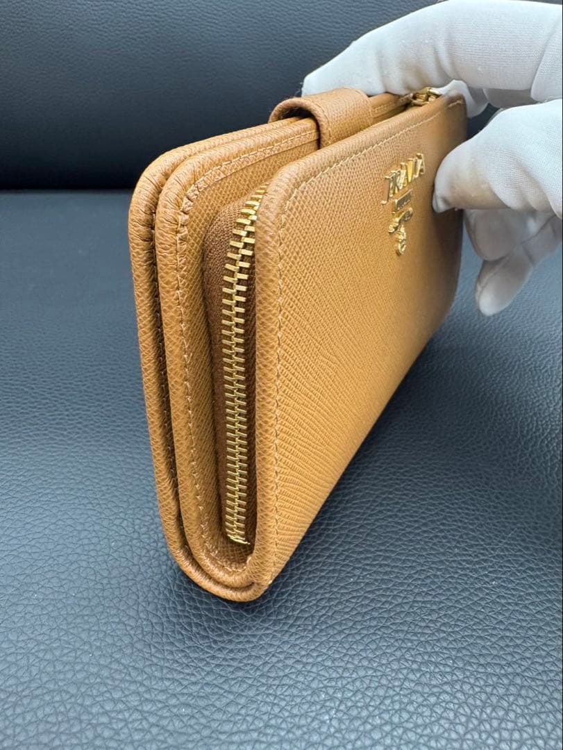 【新品未使用】PRADA プラダ サフィアーノレザー 二つ折り財布 1ML225