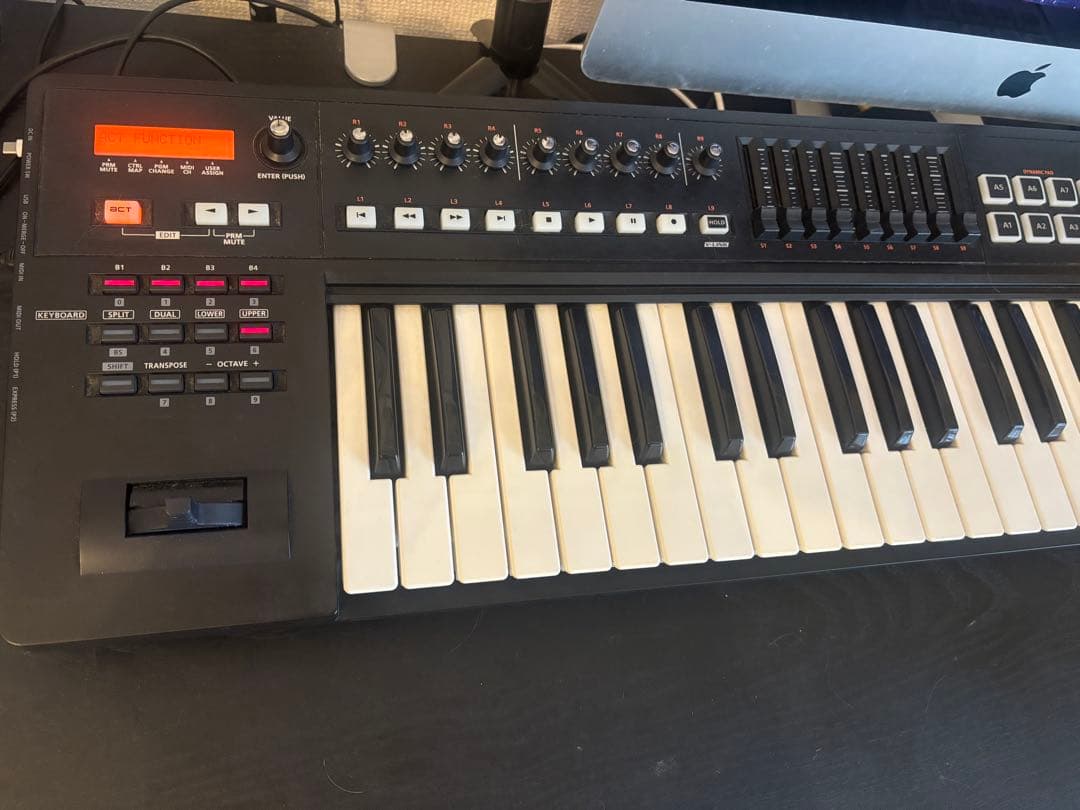 【美品】Roland A-800PRO MIDIキーボード/DP-2ペダル付