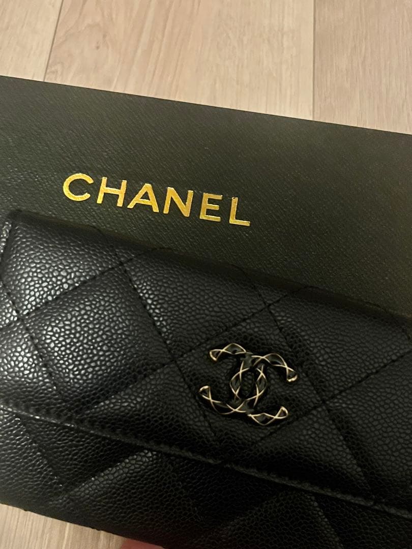 【新作・箱付き】CHANELノベルティ⭐︎チェーンウォレット