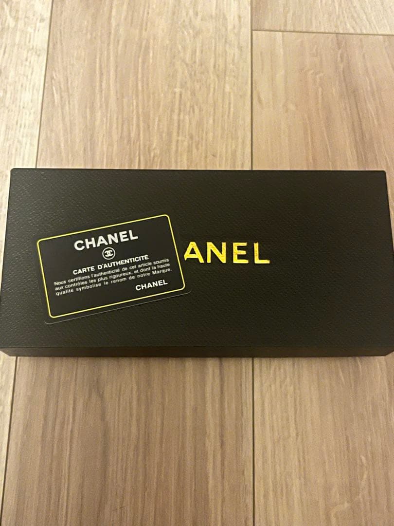 【新作・箱付き】CHANELノベルティ⭐︎チェーンウォレット