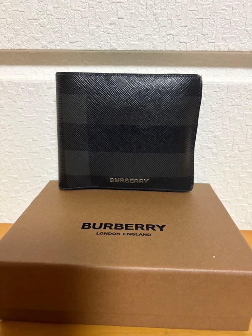 BURBERRY チェック スリム バイフォールドウォレット