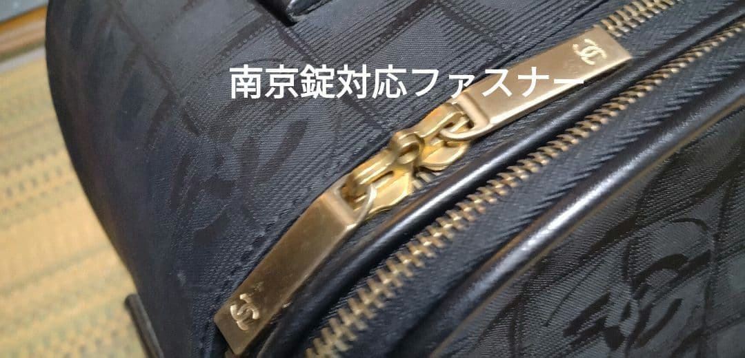 シャネル　ニュートラベルライン　キャリーケース　キャリーバッグ　CHANEL