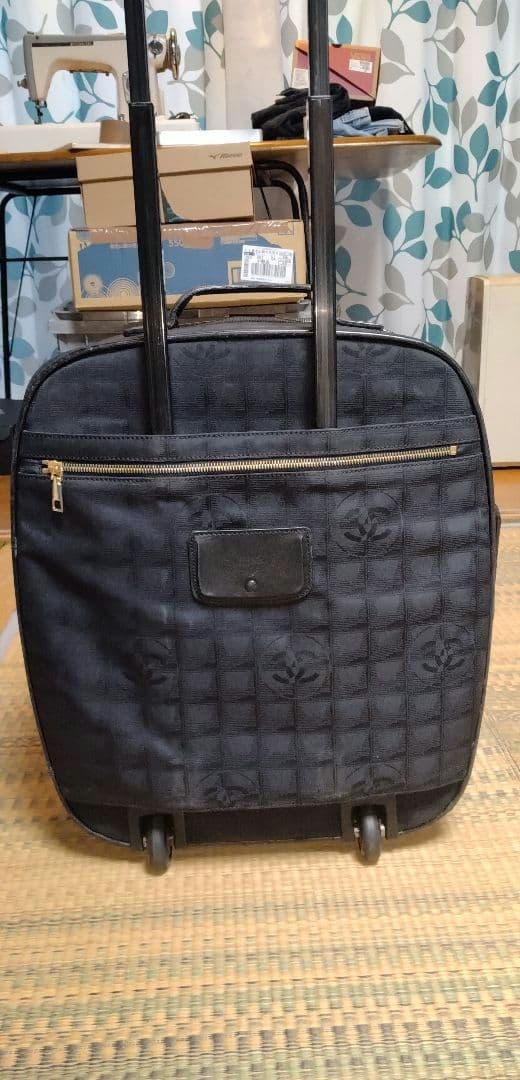 シャネル　ニュートラベルライン　キャリーケース　キャリーバッグ　CHANEL