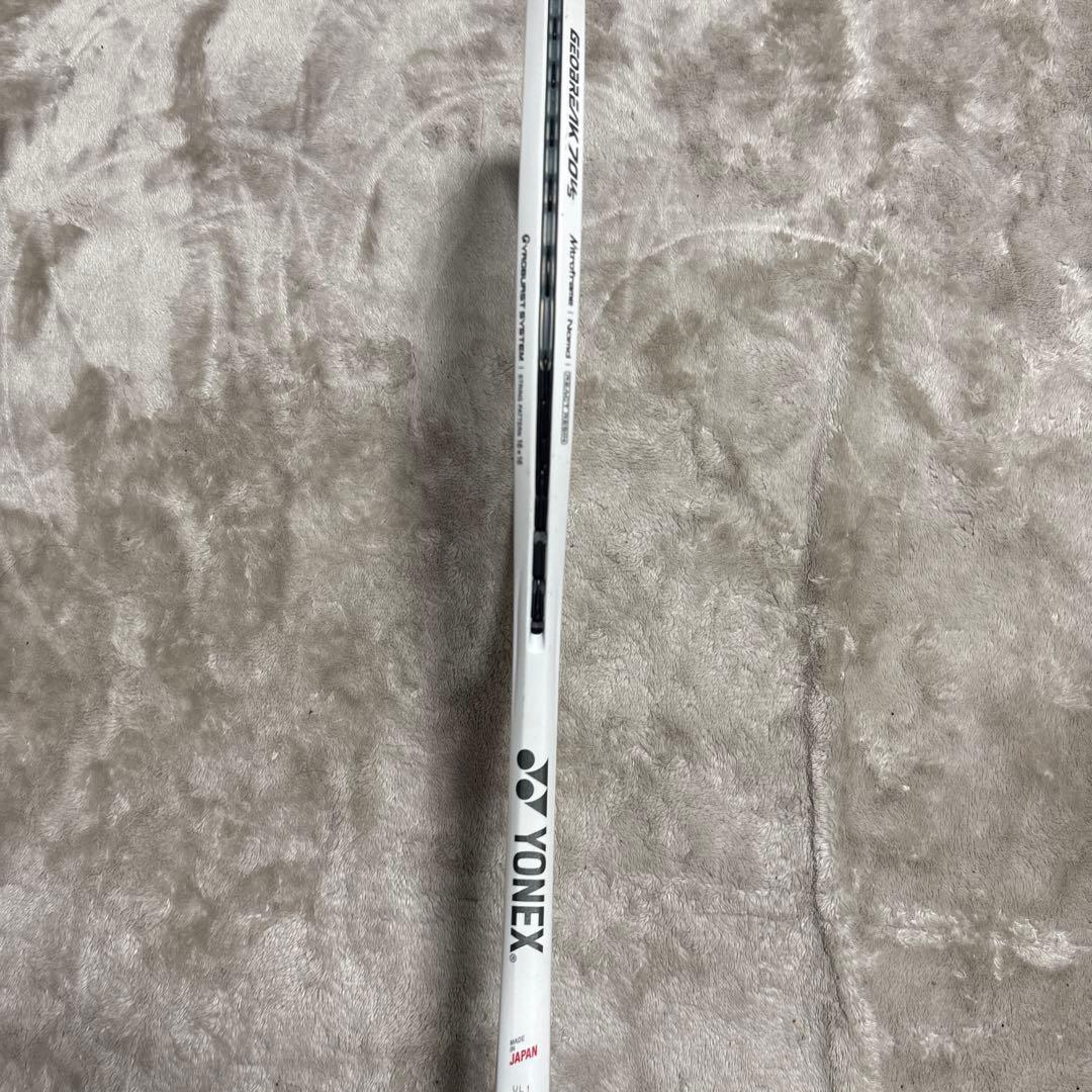 美品 ヨネックス ジオブレイク70vsバーサス