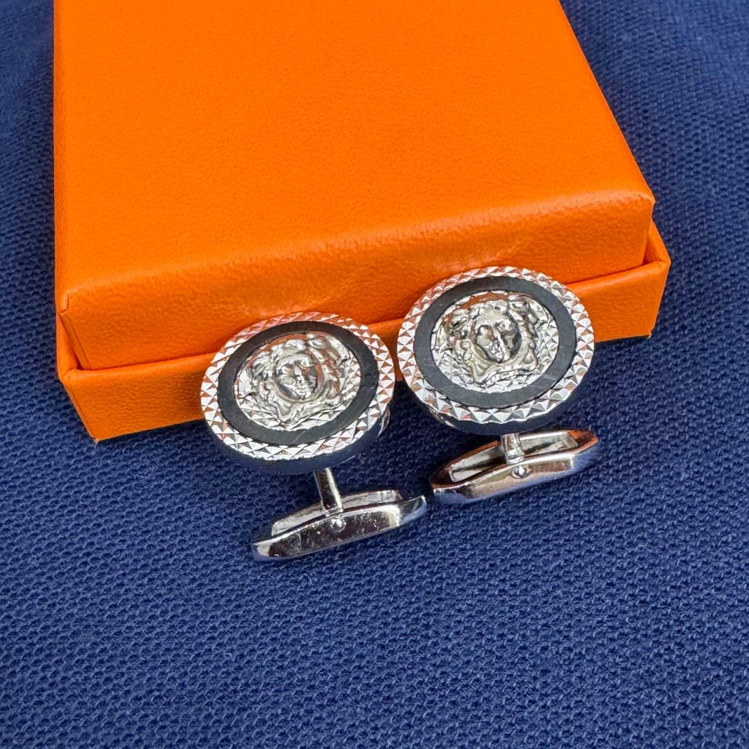 VERSACE ベルサーチ メデューサ カフス シルバーカラー 美品