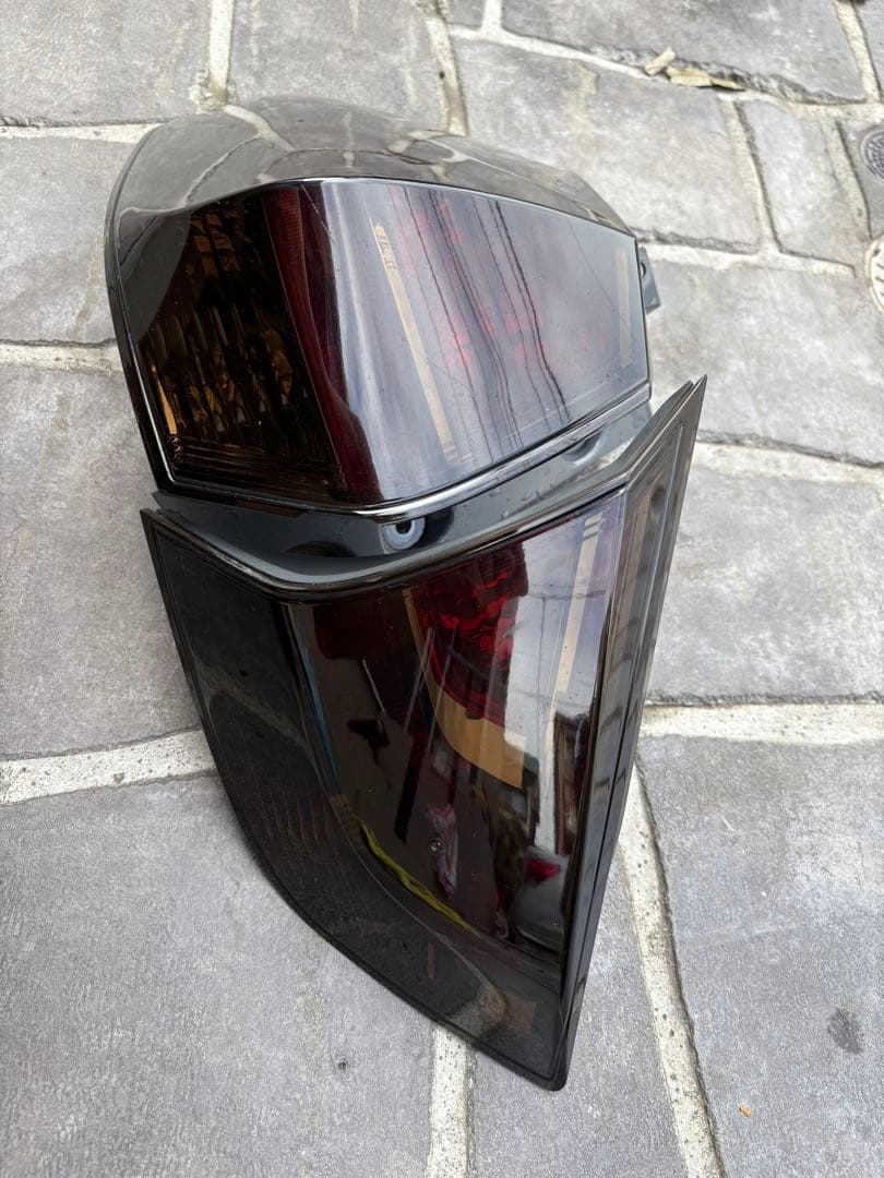 エクストレイルt32 スモークブラック テール