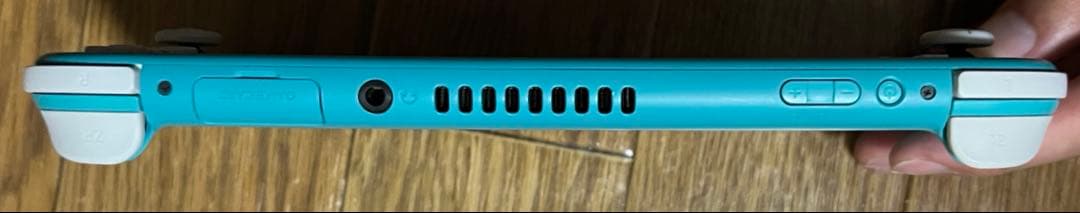 Nintendo Switch Lite ターコイズ　充電器有