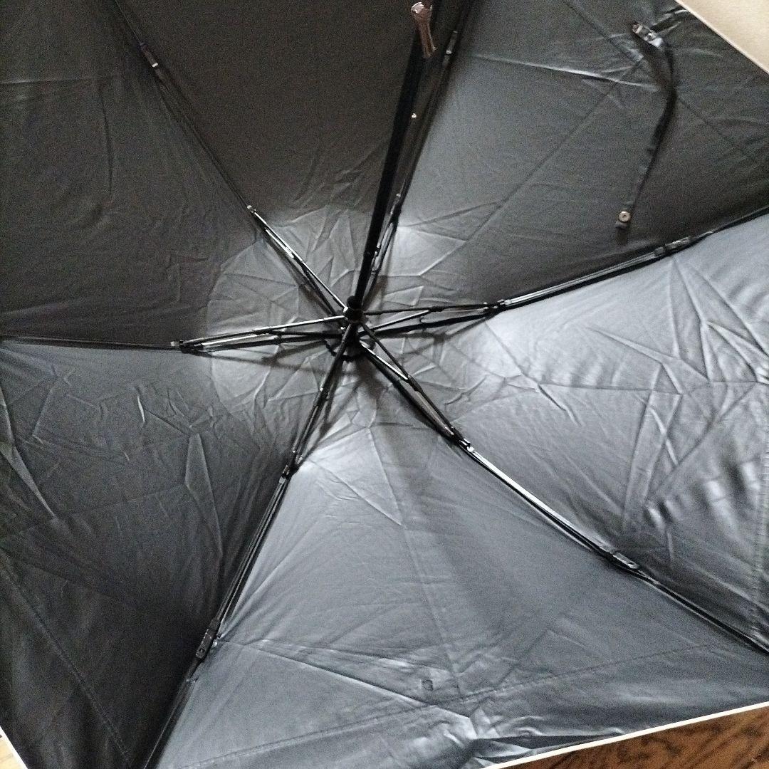 サンバリア100 三段折　完全遮光　黒×ベージュピンク　収納袋つき　男女兼用