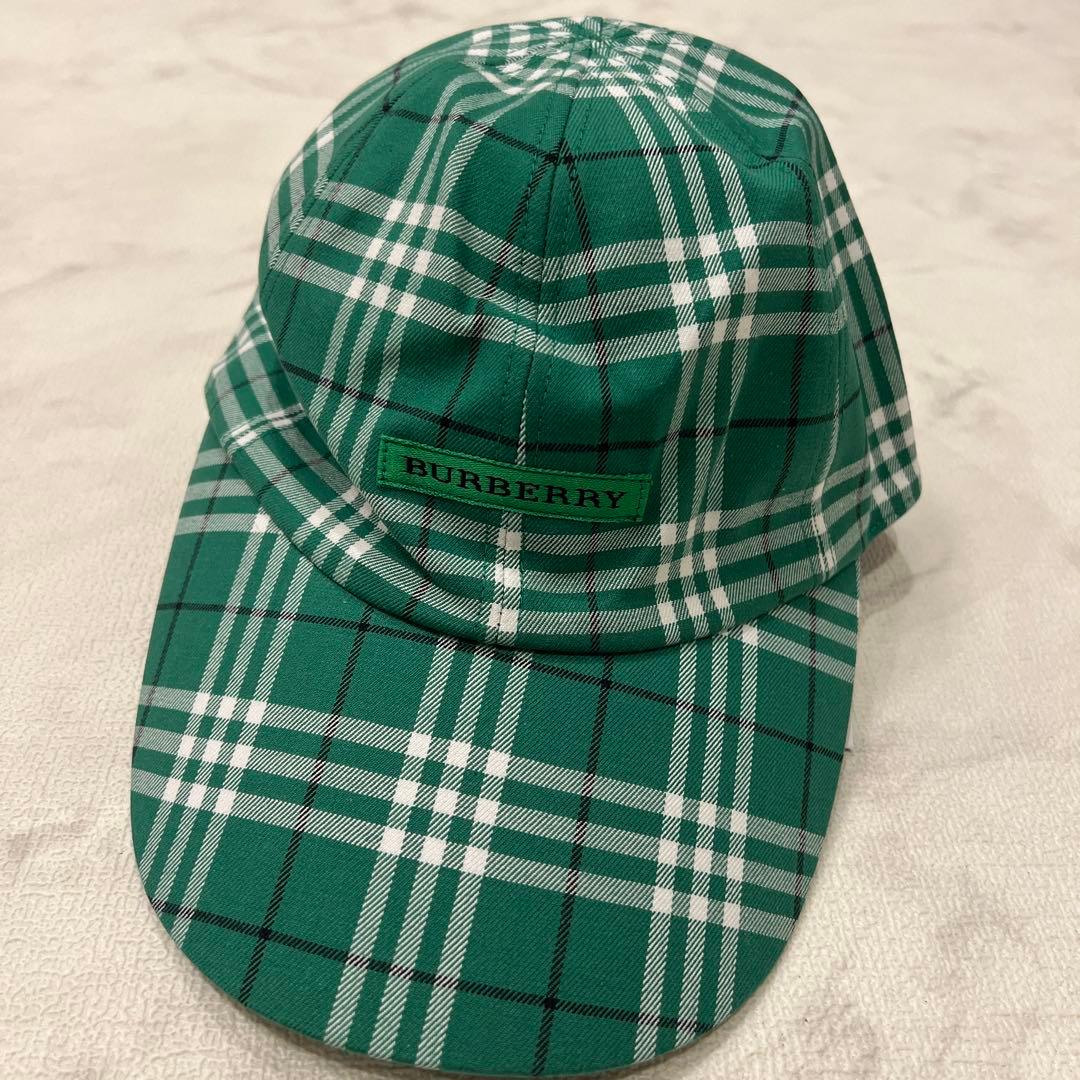 新品未使用タグ付き　バーバリーゴルフ　キャップ　緑　ノバチェック　57.5cm