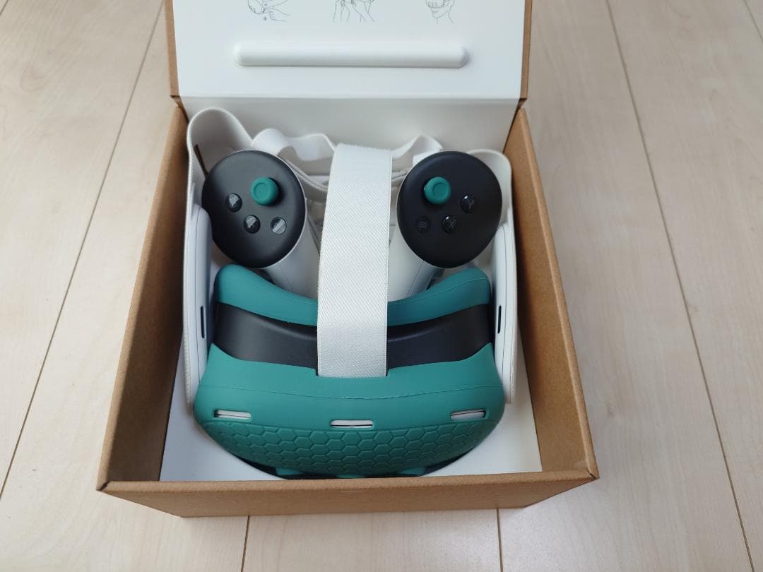 【美品】 Quest 3 128GB VRヘッドセット シリコンカバー付