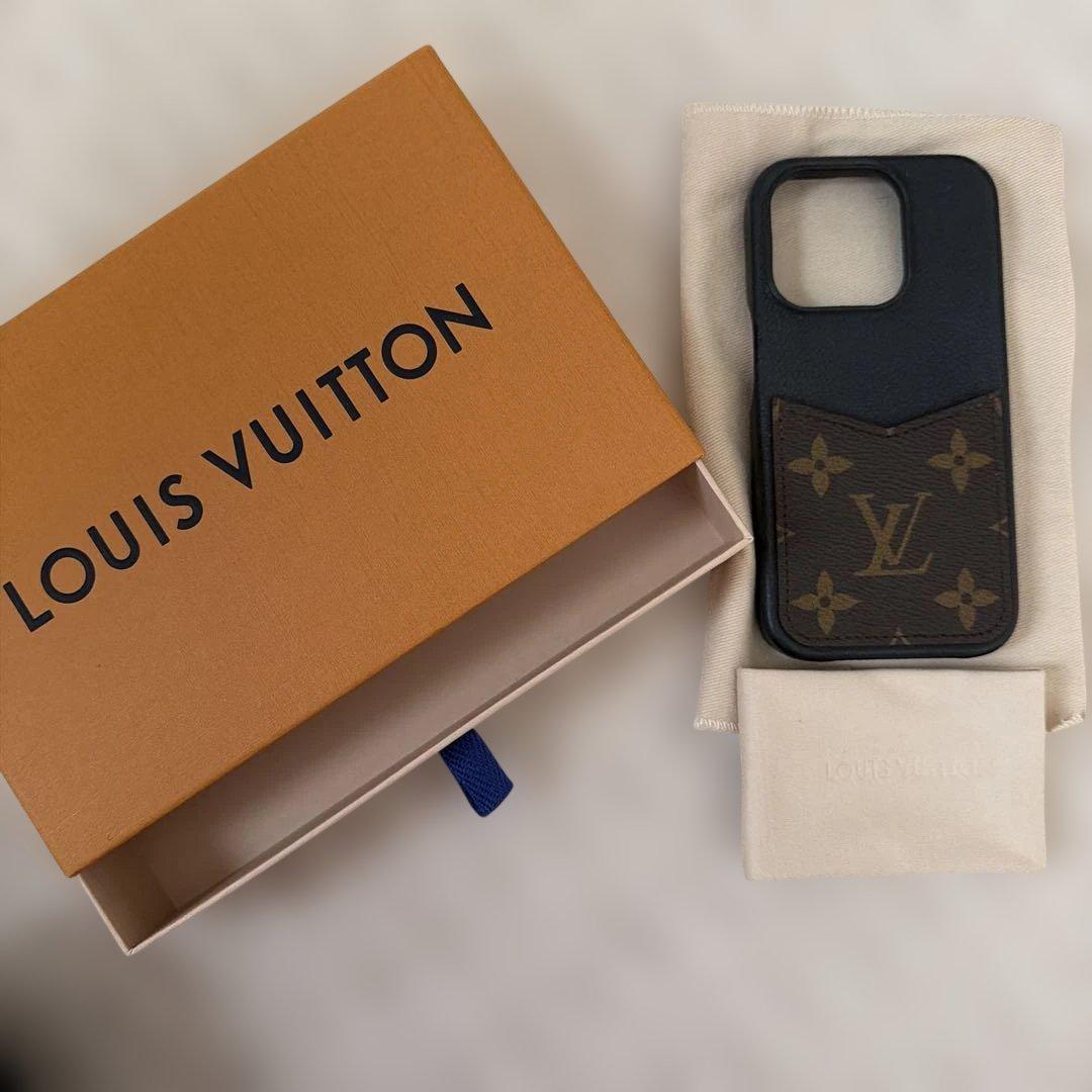 ルイヴィトン モノグラム iphone 15 PRO ケース