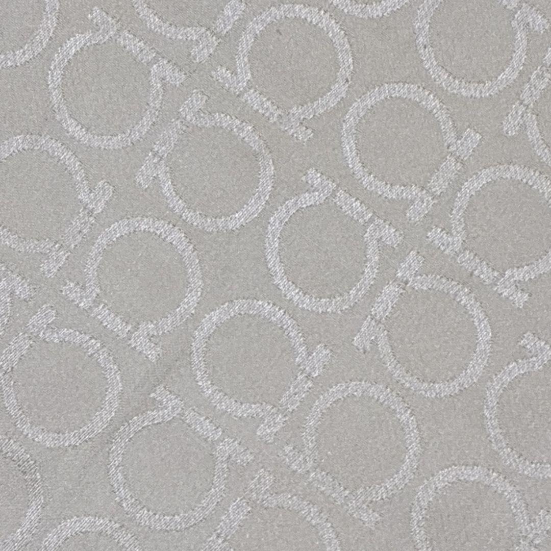 美品✨サルヴァトーレフェラガモ 大判ストール ショール 総柄 ガンチーニ 人気柄