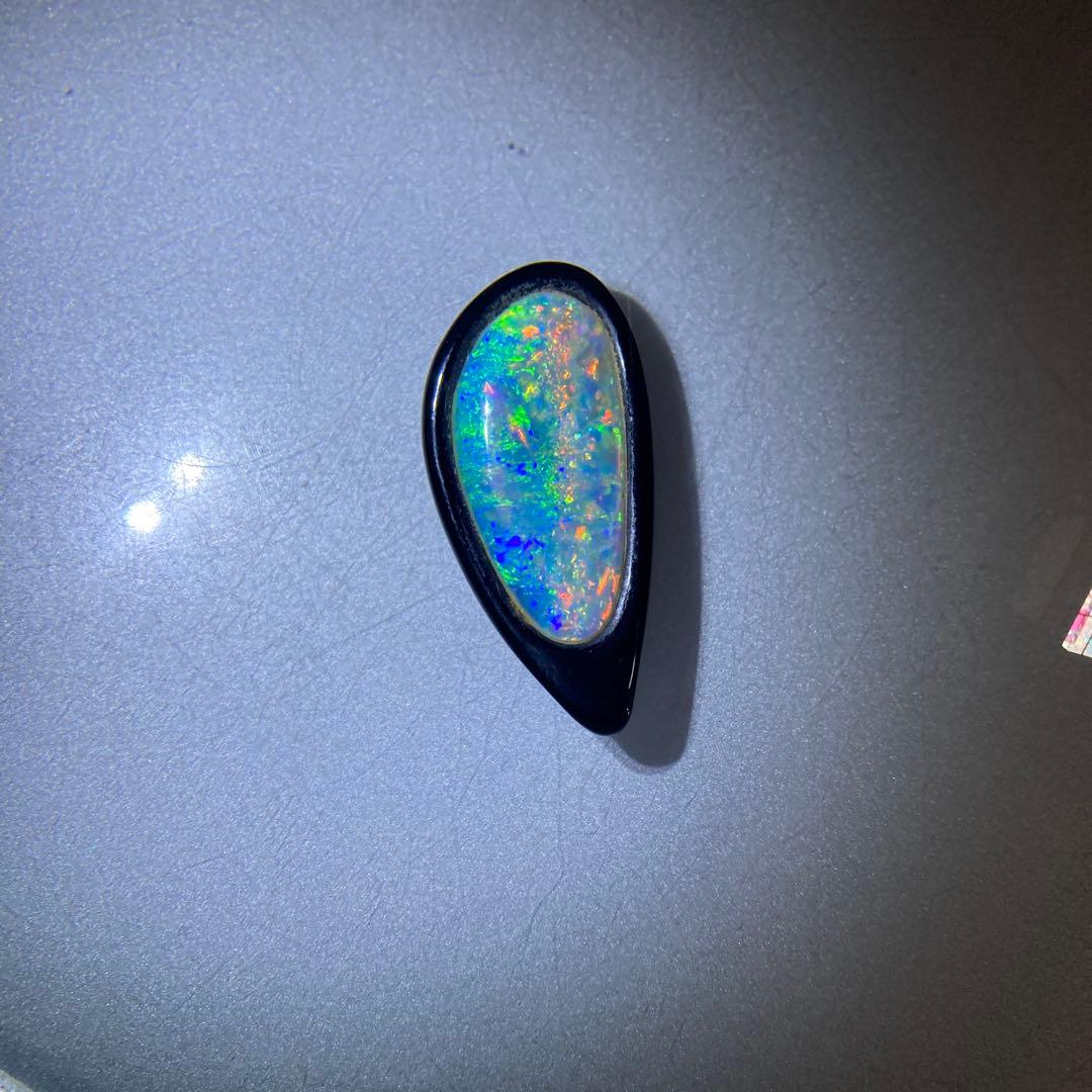 ♪(๑ᴖ◡ᴖ๑)♪めちゃくちゃ綺麗なオパールのペンダントトップ