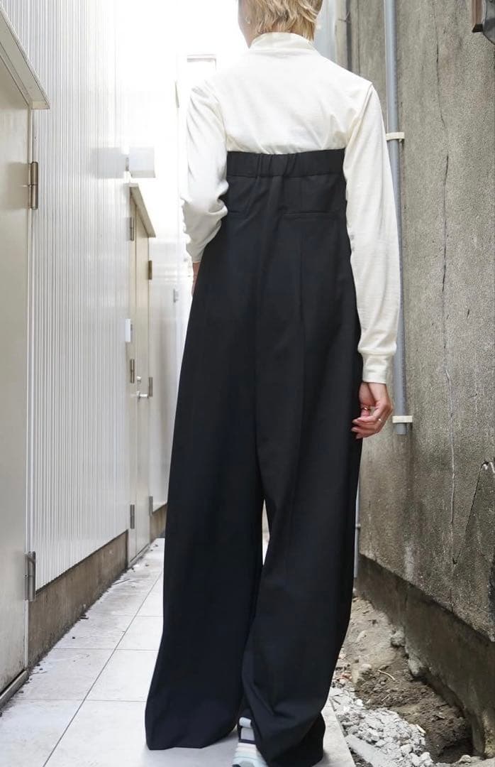 HYKE ハイク トップレスジャンプスーツ ブラック オールインワン