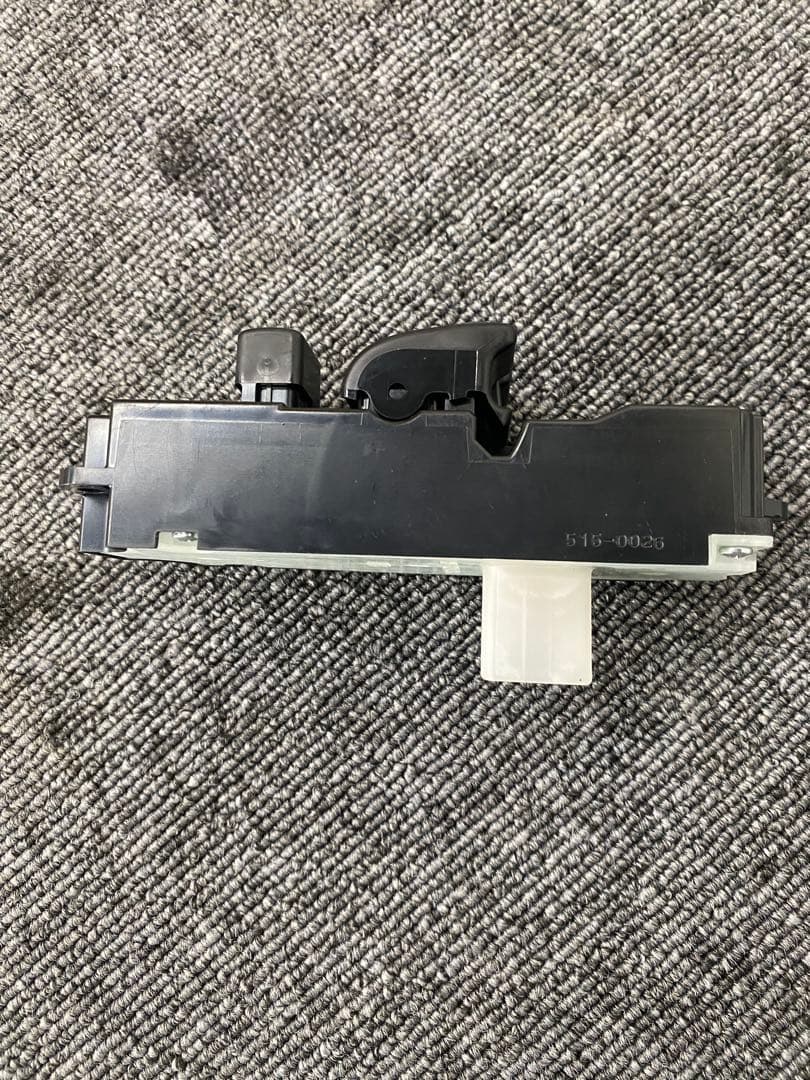 タイタン WHS5T 運転席パワーウィンドウスイッチ