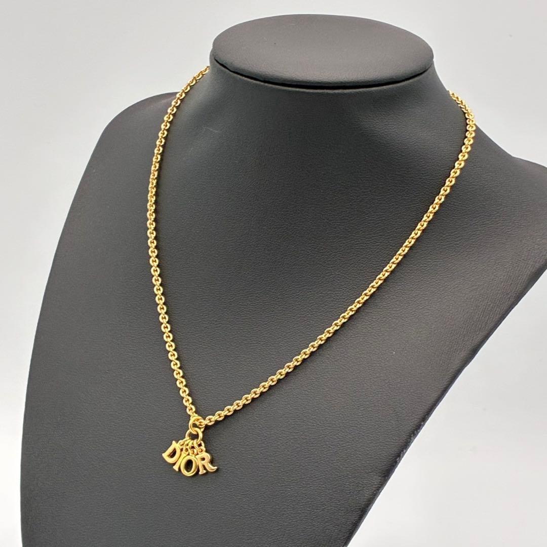 Christian Dior クリスチャンディオール ロゴ モチーフ ネックレス